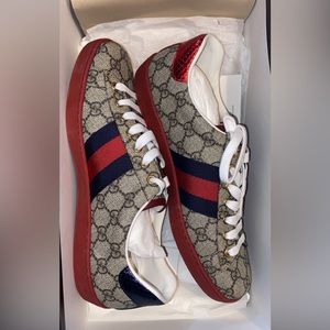 Gucci shoes men size 8